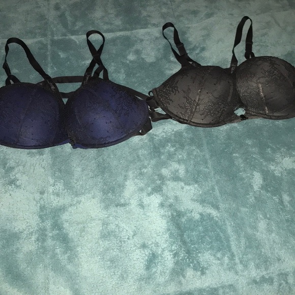 Victoria secret push up - Picture 1 of 8